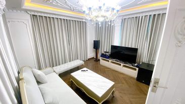 BÁN NHÀ NỞ HẬU PHỐ ĐỖ QUANG, VỊ TRÍ ĐẸP, KINH DOANH ĐỈNH, THANG MÁY, VỈA HÈ, Ô TÔ TRÁNH.