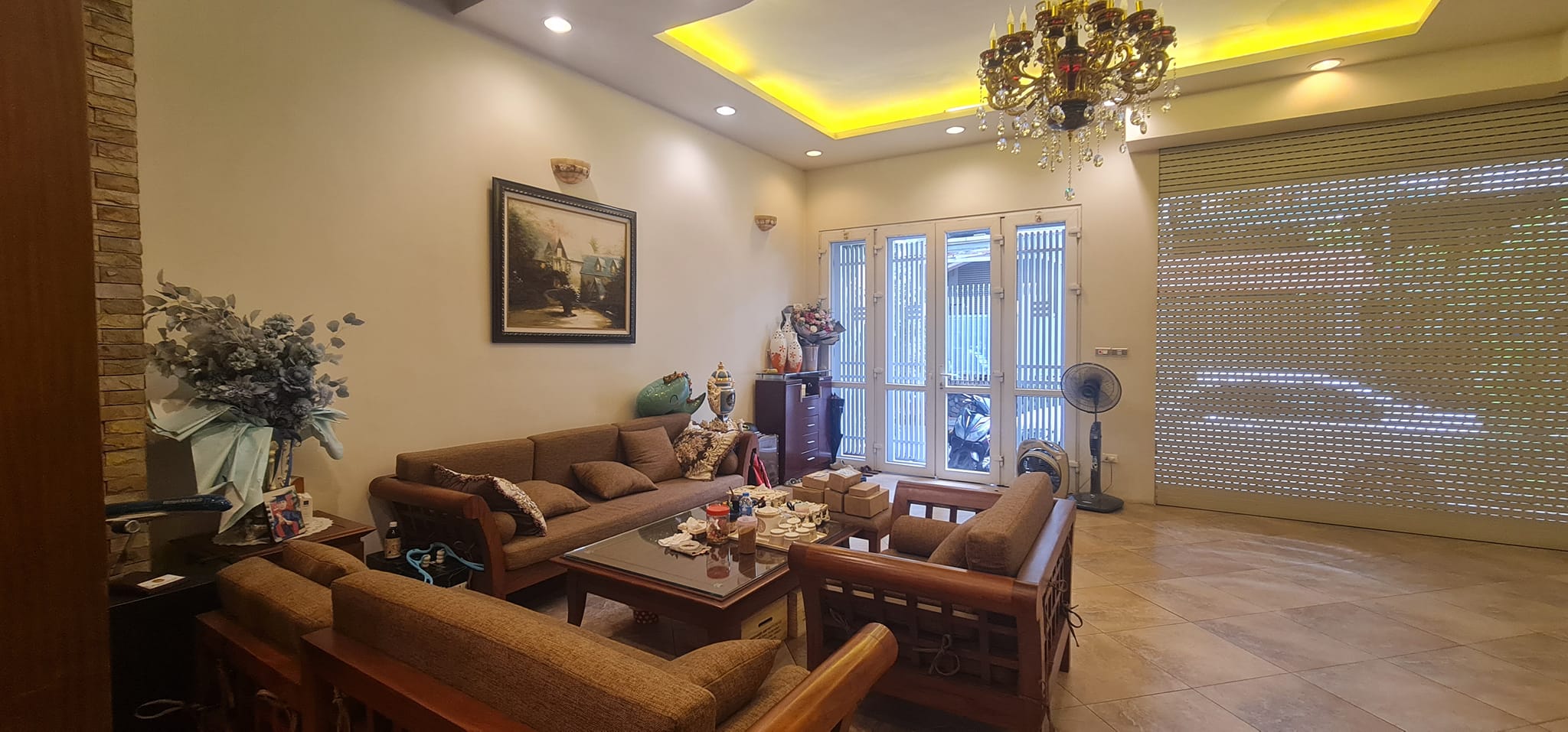 Bán ngôi nhà 56m2 phố Tứ Liên, Tây Hồ Thang máy nhập 6 ngủ 2 Ô tô phi 10m 6.3 Tỷ