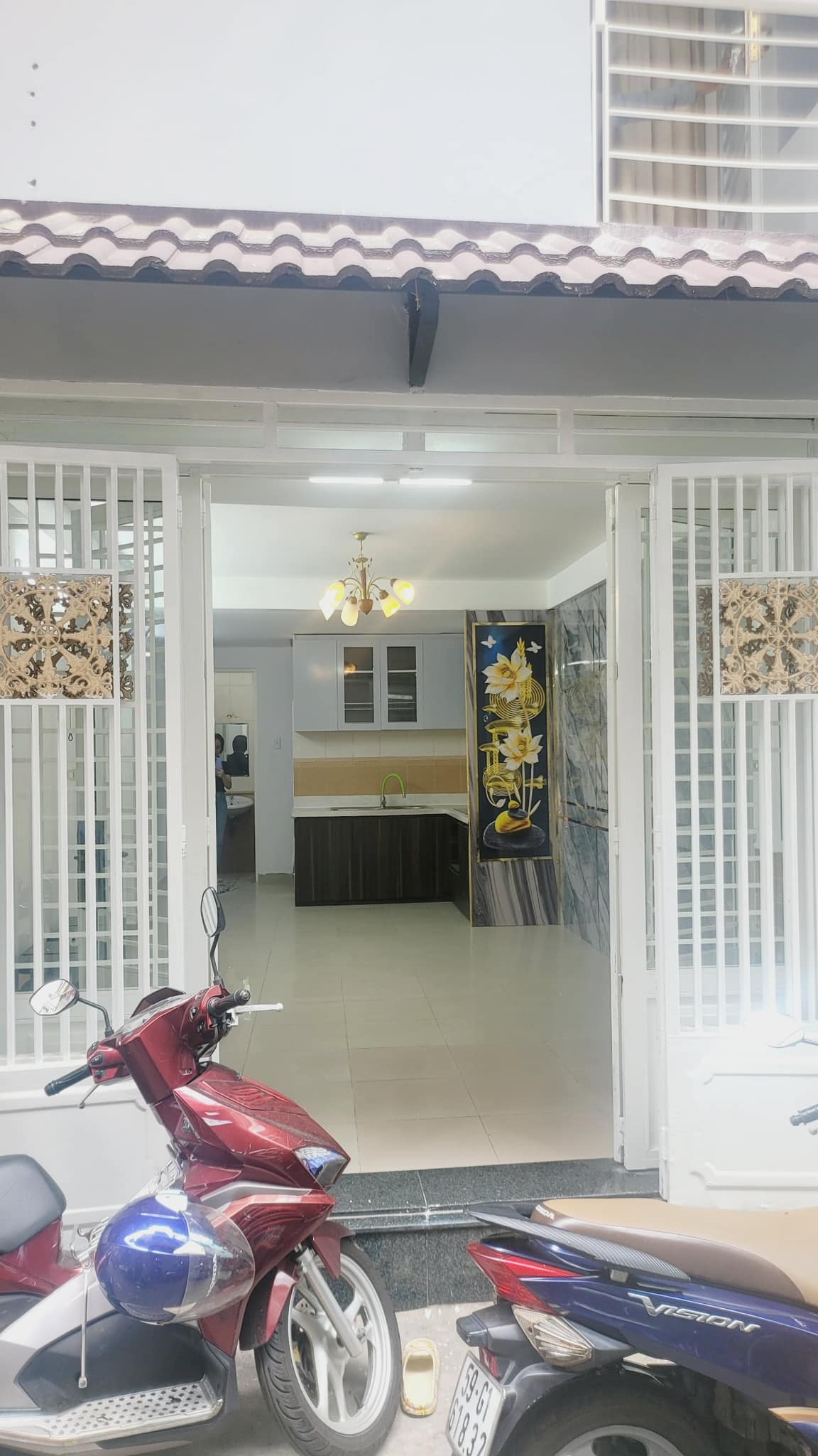 Nhà đẹp Q10, Khu Vip 3/2, vào ở ngay, chủ quyết bán, giá cực tốt