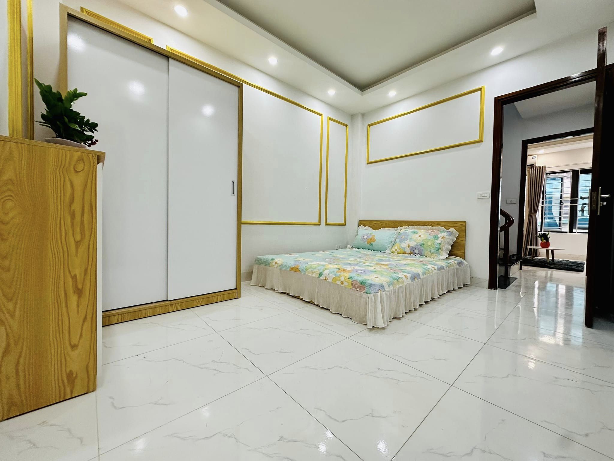 phân lô - phùng chí kiên xây kiên cố - 2 thoáng trước sau