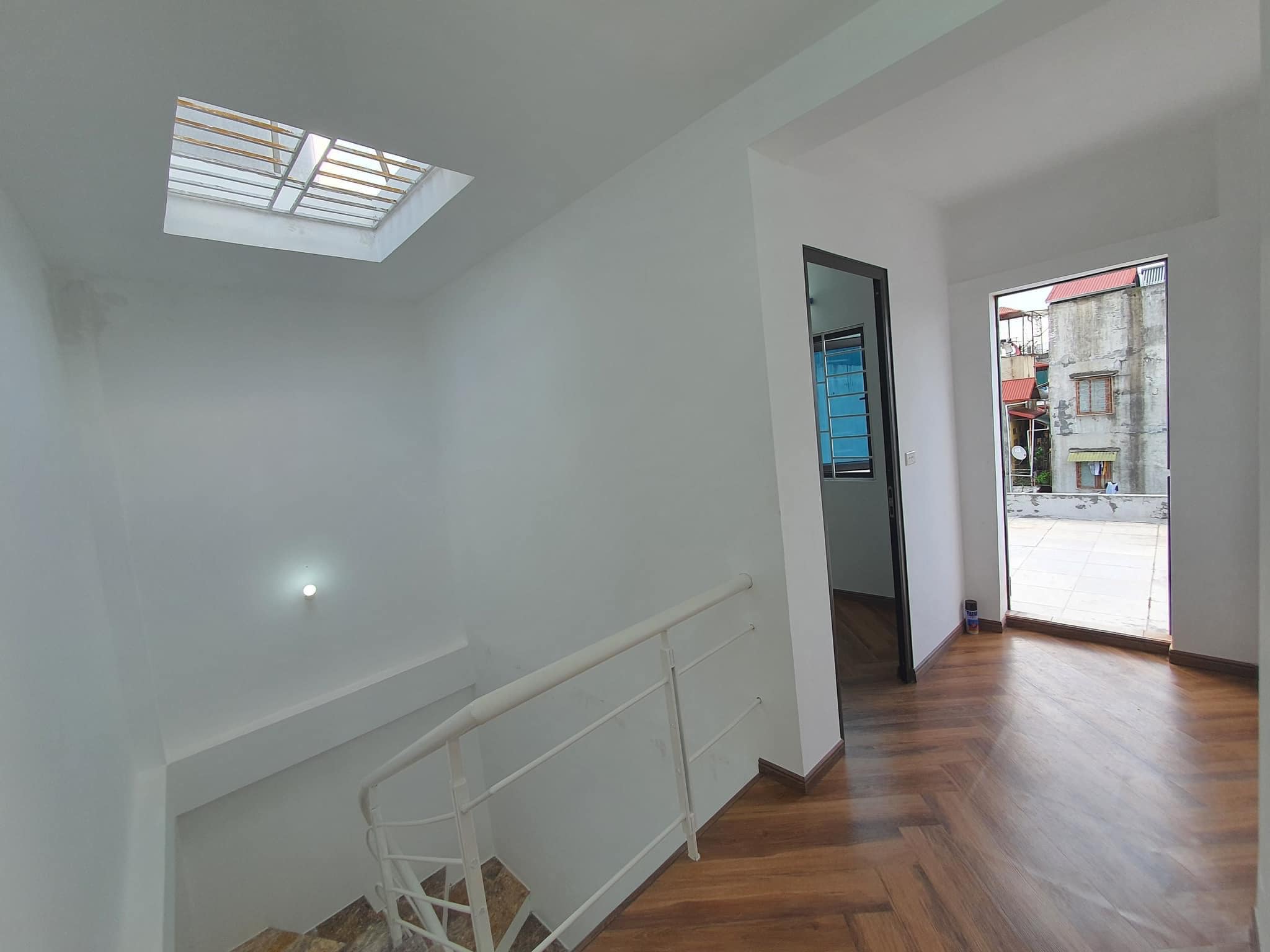 Bán nhà Giáp Bát Hoàng Mai Giá 3.15 tỷ +DT: 35m2