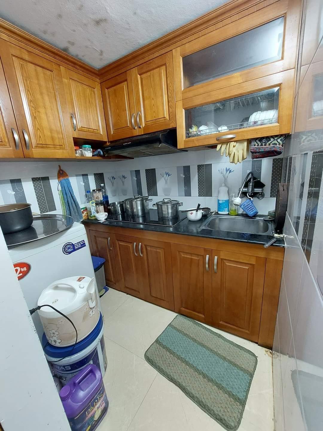 Bán nhà Tập thể Tô Hiệu, Cầu Giấy, 15/40m2, 2.65 tỷ, kinh doanh đỉnh.