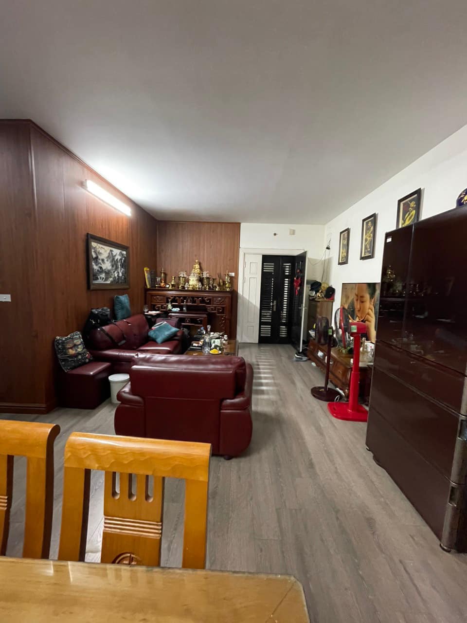 Em chủ nhà cần bán căn 89m 3pn chung cư 283 khương trung full nội thất