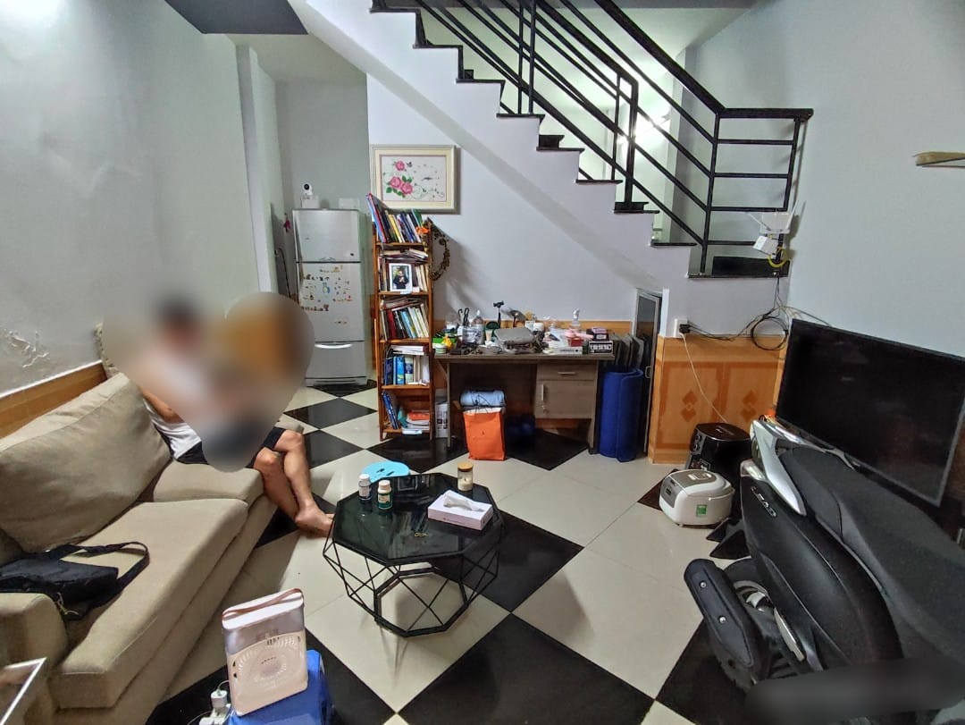 TT GÒ VẤP, NGAY NGÃ 5 QUANG TRUNG, 30M2 1T1L 2PN HẺM AN NINH SẠCH SẼ, SHR VUÔNG A4