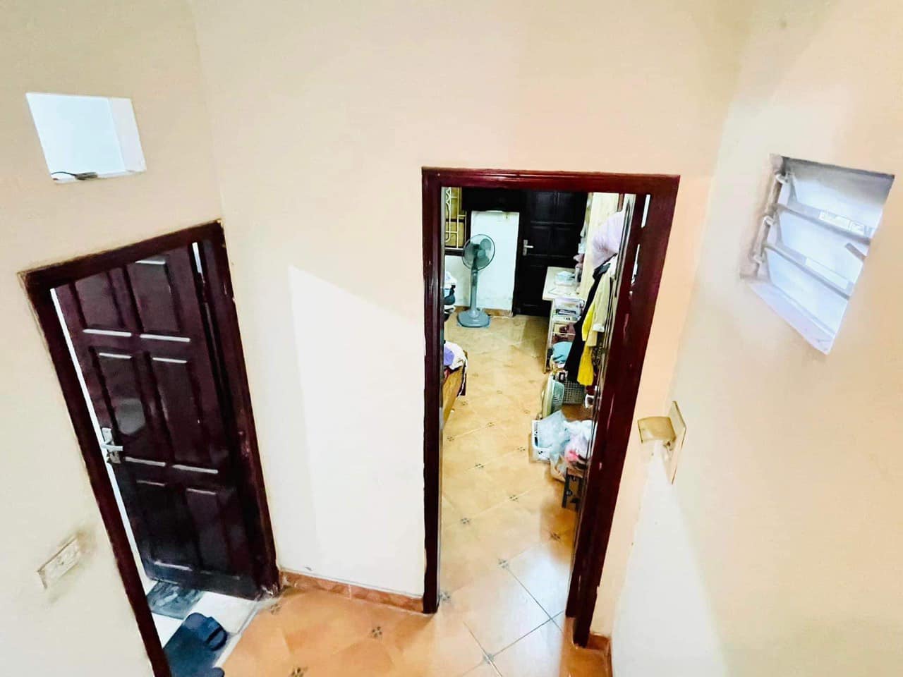 Bán Nhà Lê Duẩn Đống Đa Lô góc ô tô gần Giá 3.8 tỷ +DT: 35m2