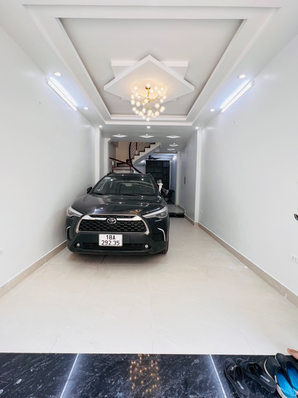 BÁN NHÀ VĨNH PHÚC, PHÂN LÔ, VỈA HÈ, Ô TÔ TRÁNH, 48M2 5T, GIÁ 10.98 TỶ