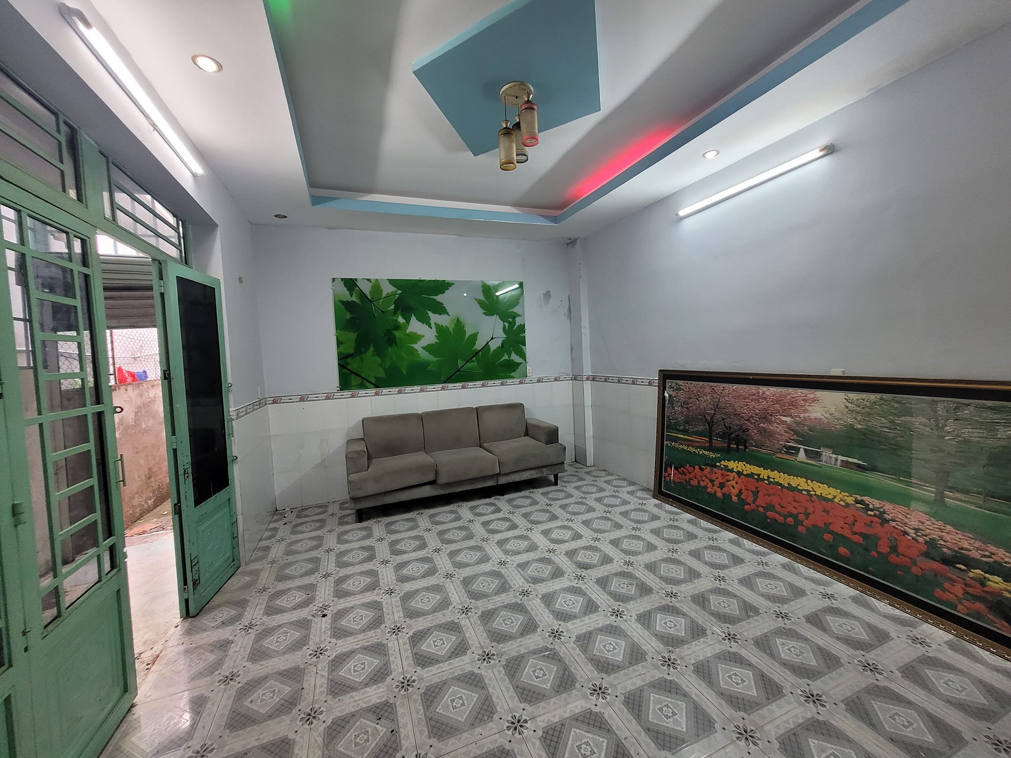 CHỦ GẤP BÁN LO CÔNG VIỆC 60M2 CHỈ 3T350 TL CỰC RẺ TT GÒ VẤP - GẦN HẺM XE HƠI - 2L - 4PN - KHU DÂN TRÍ - CHO THUÊ TỐT