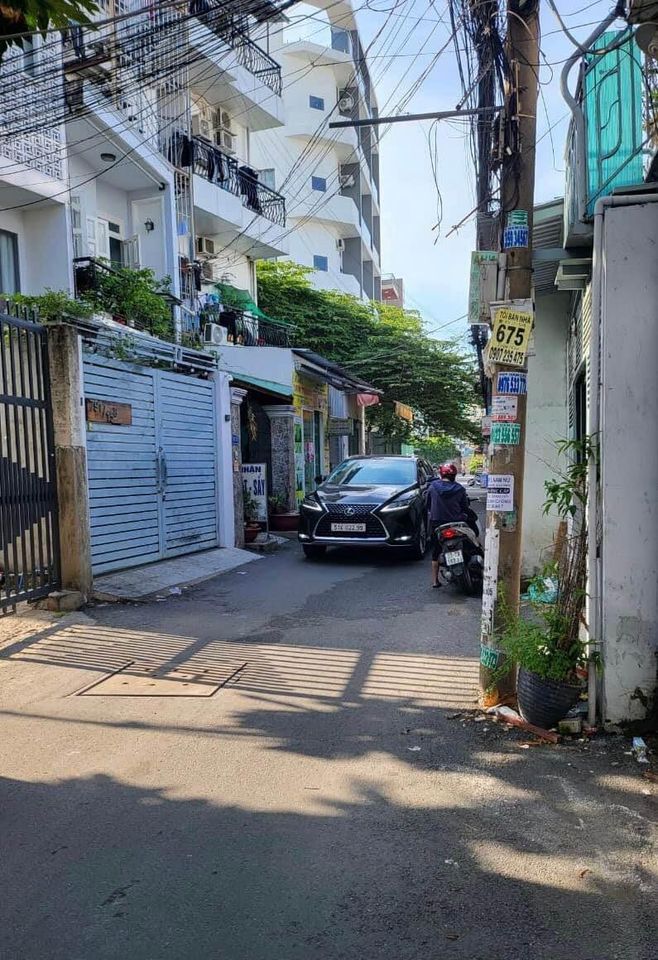 Bán Nhà Khu Kiều Đàm Hẻm Oto 8m - Ngay Trung Tâm Quận 7 Giá 8,3Tỷ