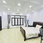  44m2 - 4