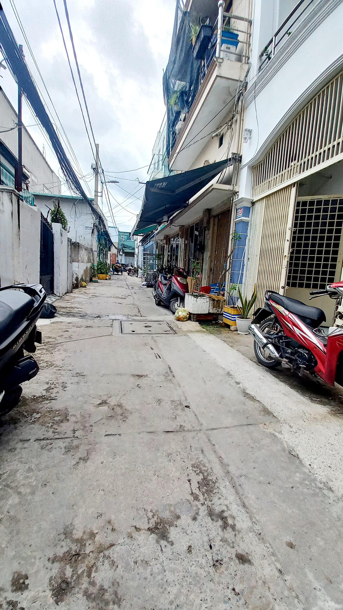 DÒNG TIỀN 21 TR/THÁNG - NGANG KHỦNG 6.8M - 3 TẦNG BTCT - Q.7 - GIÁ 6.X TỶ