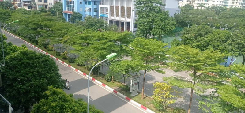 Bán nhà Mặt phố Nguyễn Phong Sắc, Cầu Giấy. KD Sầm uất: 50m2, 5 Tầng, 13 tỷ.