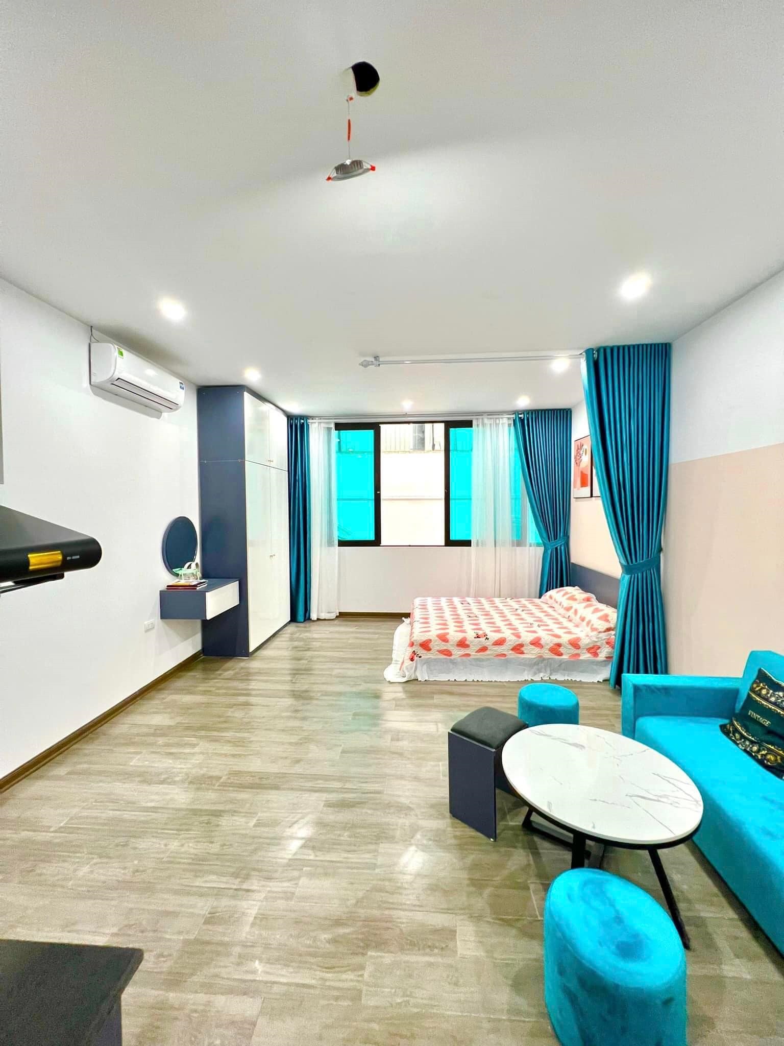 Bán CCMN ngõ 124 Tân Triều, 96m2x8T thang máy, MT8m, 29PKK, giá 13.5 tỷ