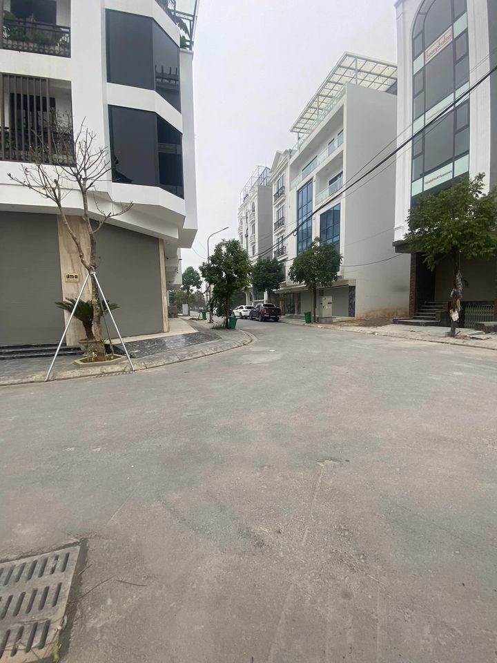 Bán siêu phẩm Kiến Hưng, Hà Đông, lô góc 7 tầng thang máy kinh doanh, 80m2, 14 tỷ