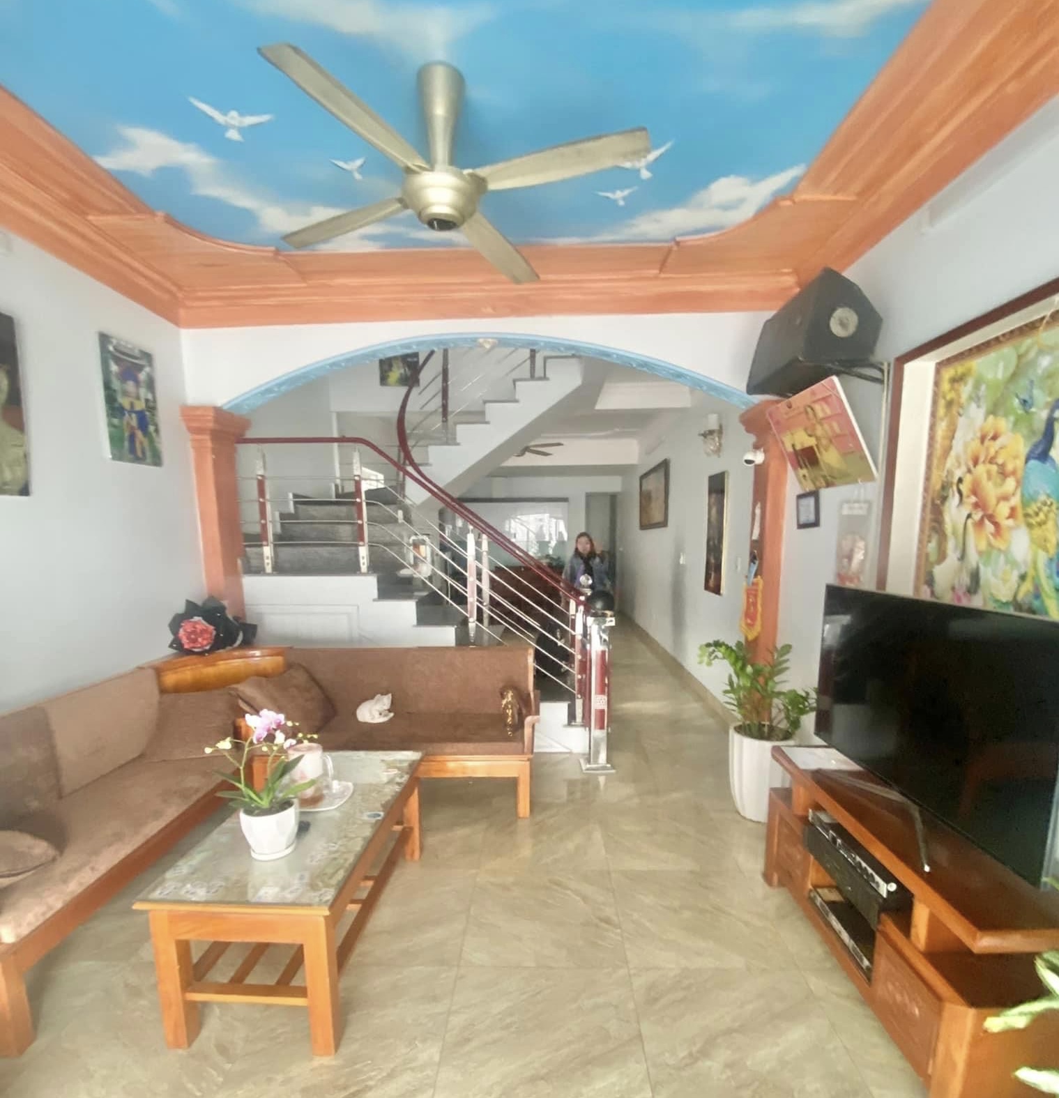 Bán nhà 3 tầng 62m2 ô tô đỗ cửa Nguyễn Trung Thành, Hùng Vương, Hồng Bàng, Hải Phòng 2,3 tỷ