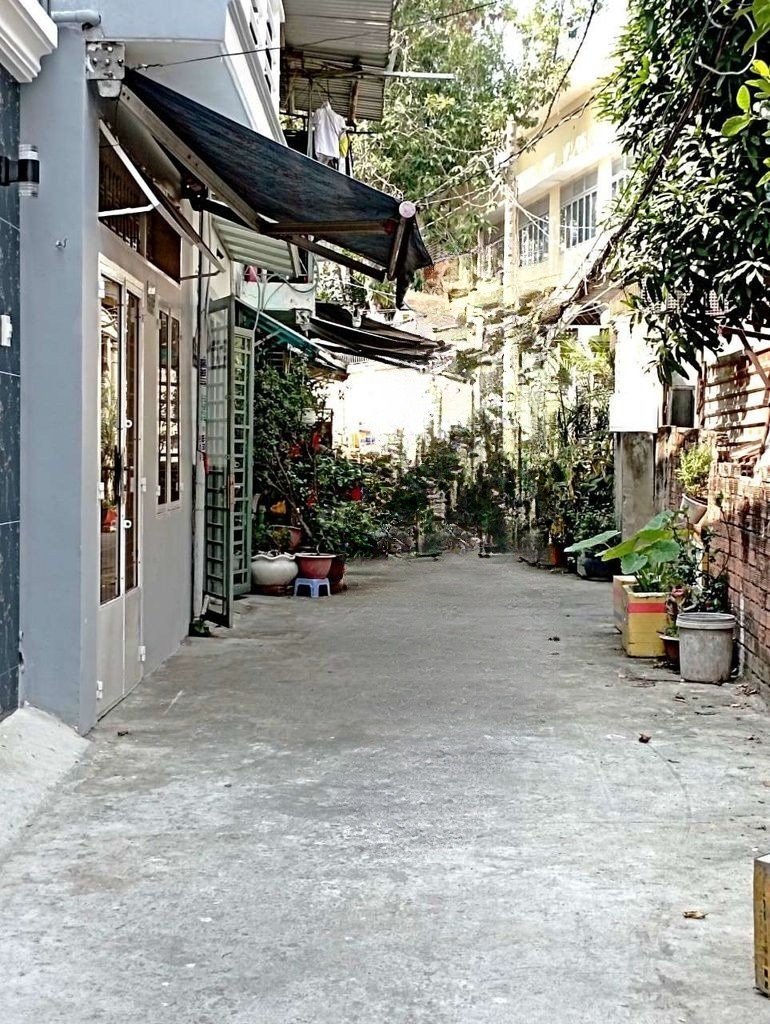 Đất 4 nở 5,3x16 sổ 72m2 HXH Lê Đức Thọ, ngay CA F6, sát mặt tiền 4,9tỷ