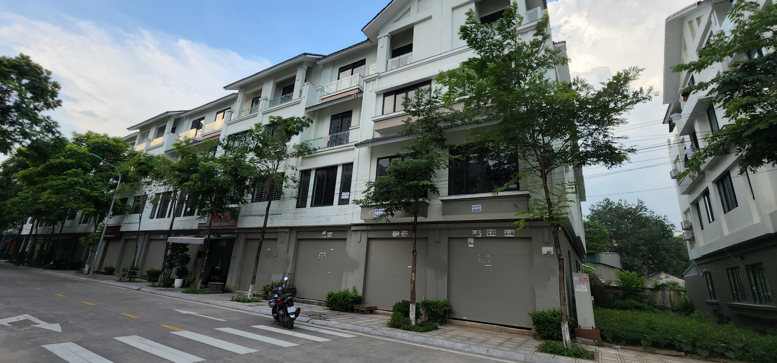 bán Liền kề 75m² x 4 tầng tháng máy khu B Gleximco 7 tỷ 2