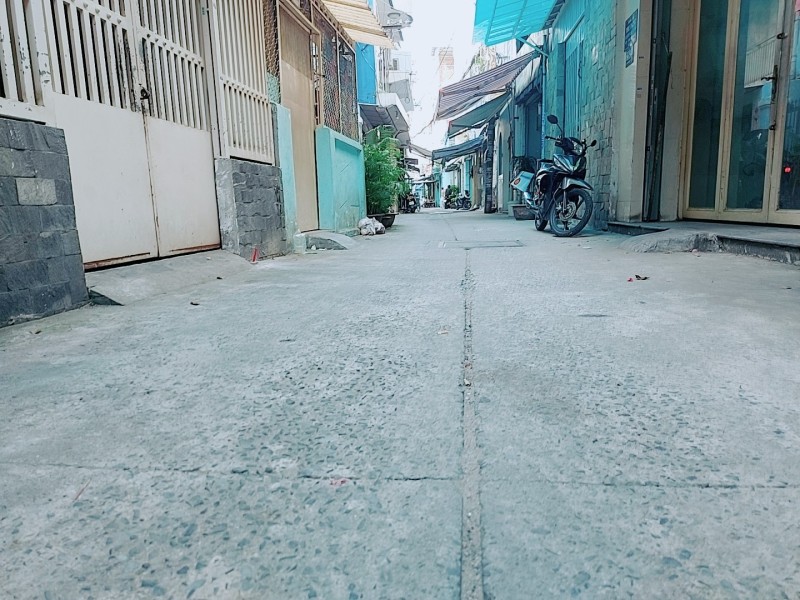 BÁN GẤP!!LÃNH BINH THĂNG, P13, Q11 40M2 2 TẦNG (3X13.6) 5.1TỶ.