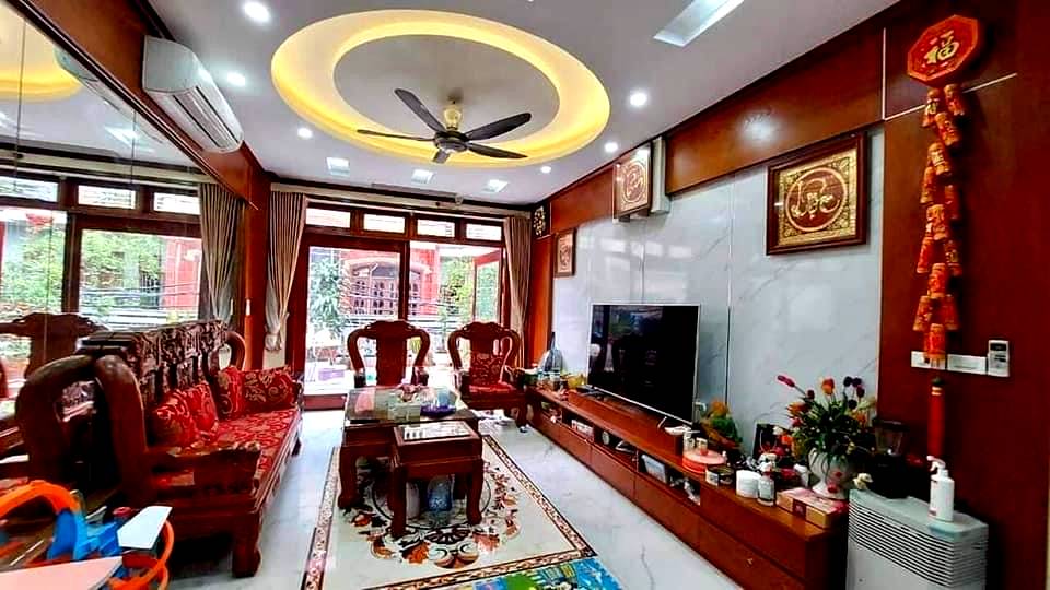 BÁN NHÀ NGÕ 60 DƯƠNG KHUÊ - NAM TỪ LIÊM 52 m2, ô tô vào, ở sướng, KD thu về 150tr.