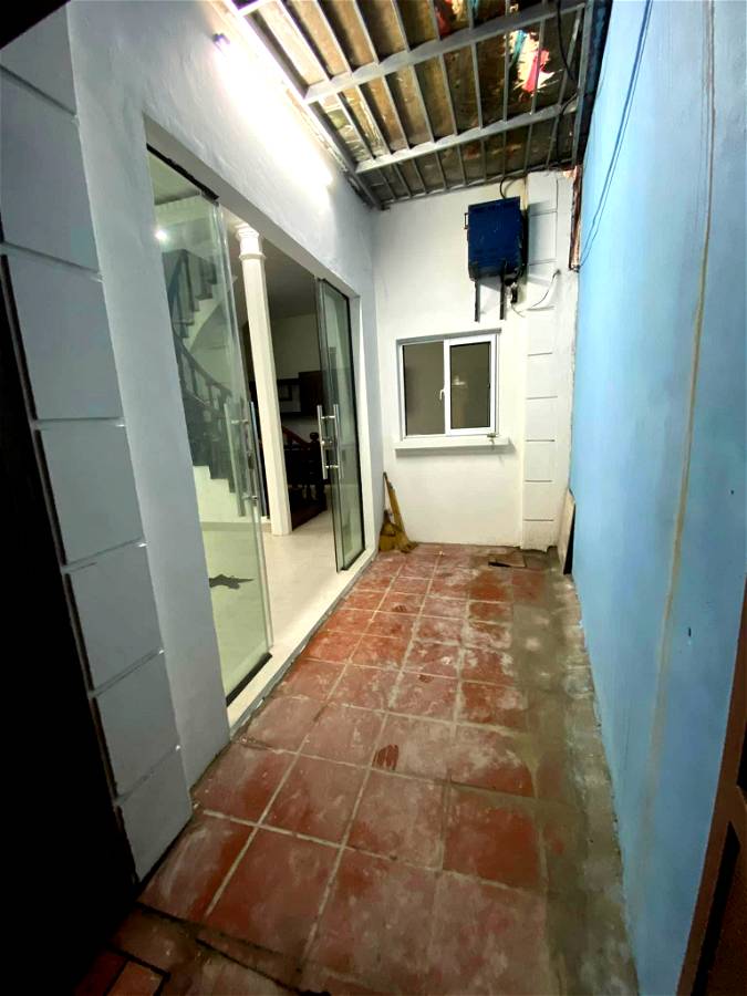 TRUNG TÂM CẦU GIẤY - NHÀ ĐẸP Ở NGAY - TIỆN ÍCH NGẬP TRÀN DT 61M*5T*4.1 TỶ