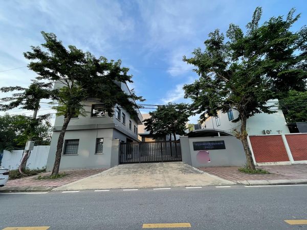 BÁN NHÀ XƯỞNG 1000M2 MẶT ĐƯỜNG PHẠM VĂN ĐỒNG, P. XUÂN HÒA, TP PHÚC YÊN, VĨNH PHÚC