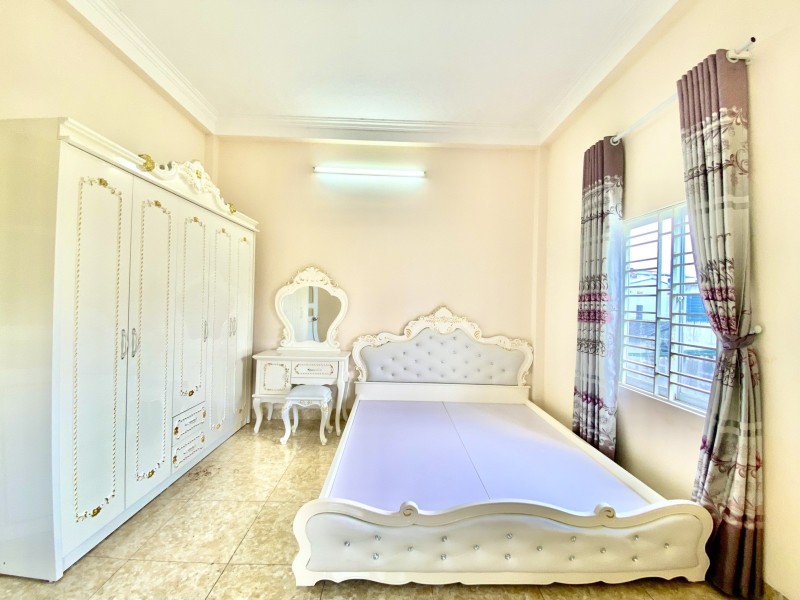 Bán nhà Lê Trọng Tấn, Hà Đông. Nhà đẹp ở luôn: 31m2, 5T, MT 6.5m, 3.5 tỷ.