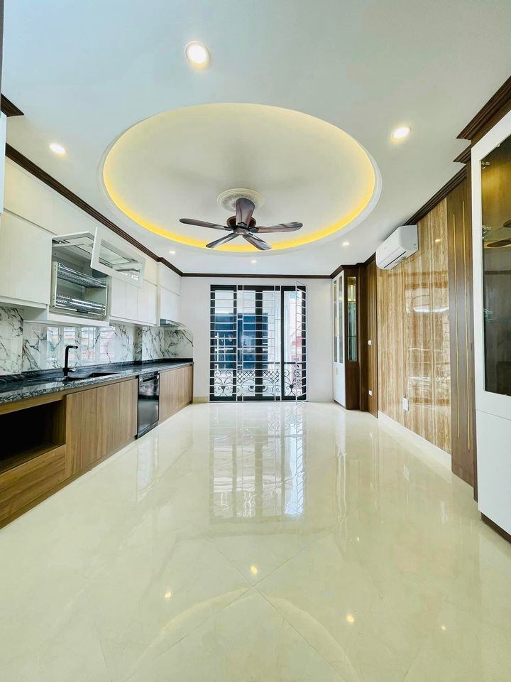 Nhà Đẹp Phú Minh, Tặng Nội Thất Xịn, Oto Đỗ Cửa,30m2x 5 tầng, giá 3.3 tỷ