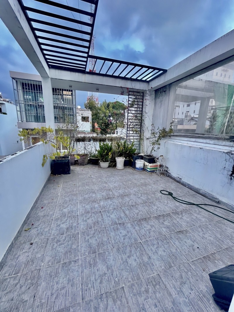 Bán nhà HXH Cao Thắng, Quận 10, 55m2, 5 tầng 7PN, giá rẻ