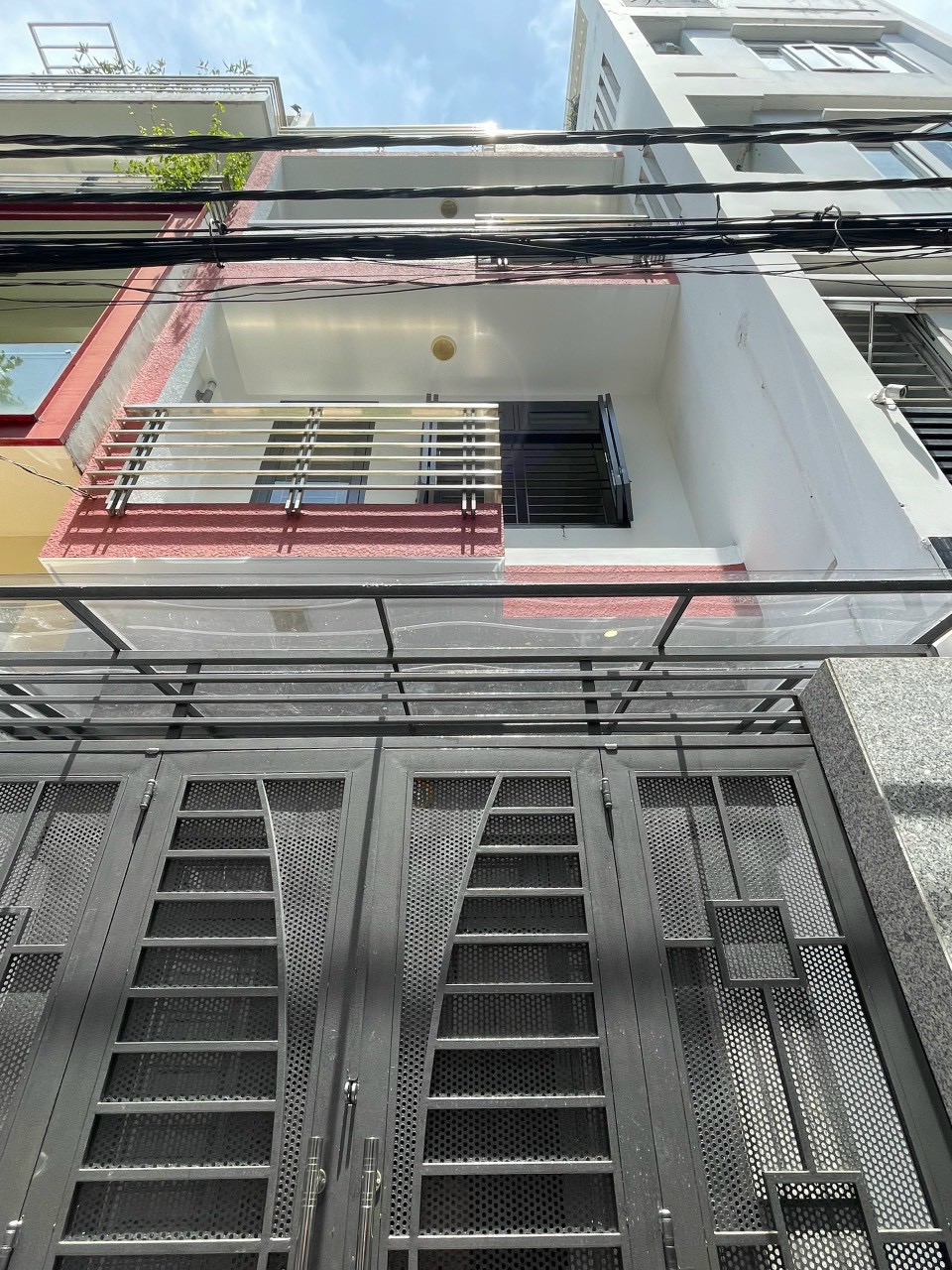 Bán nhà phố Đường Núi Thành, Phường 13, Quận Tân Bình, Hồ Chí Minh