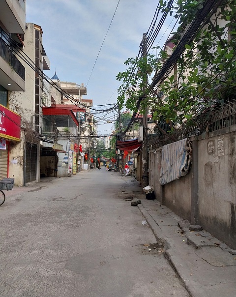 NHÀ DÂN XÂY 5T NGUYỄN HOÀNG – VỊ TRÍ ĐẸP – NGÕ THÔNG THOÁNG – Ô TÔ 7 CHỖ ĐỖ CỬA, 4.4 TỶ