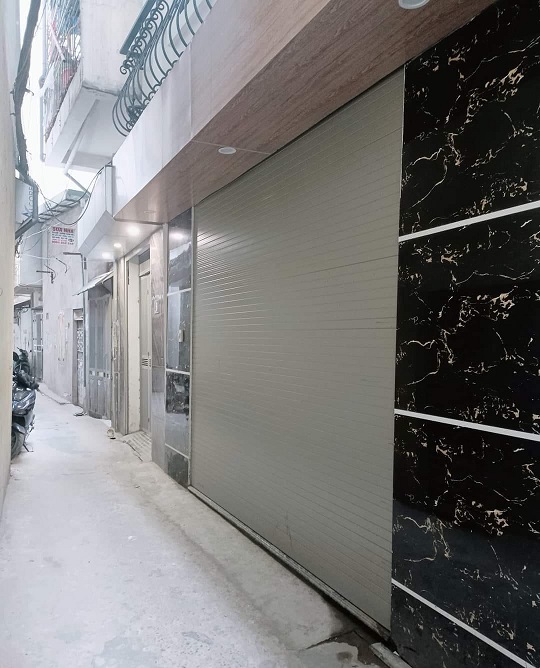 NHÀ ĐẸP PHỐ TRUNG KÍNH - MẶT NGÕ NÔNG, THÔNG - NHÀ DÂN XÂY CHẮC CHẮN TIỆN ÍCH NGẬP TRÀN – 5T x 52m2, MT 4.5m. 6.9 TỶ