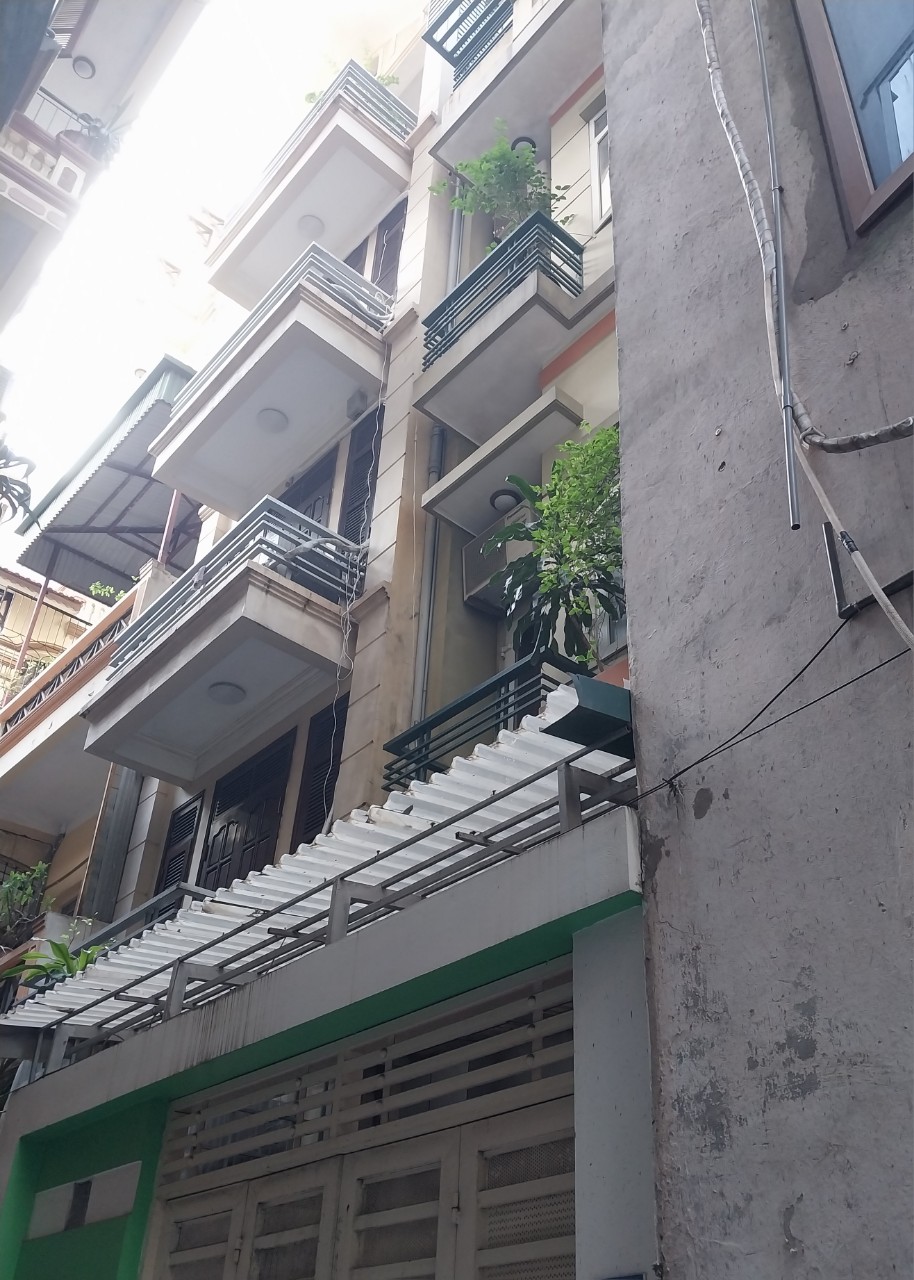 PHỐ CHÙA LÁNG – NHÀ ĐẸP DÂN XÂY – NGÕ THÔNG –TIỆN ÍCH NGẬP TRÀN – 5T x 59M2, 7.999 TỶ