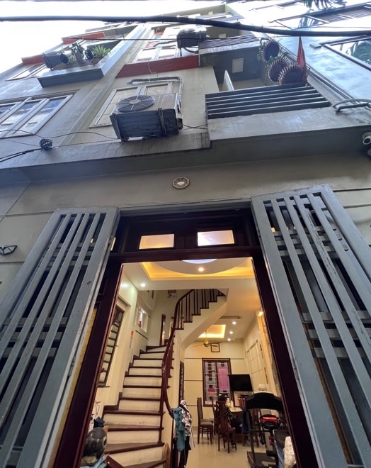 ĐƯỜNG LÁNG - NHÀ ĐẸP 5 TẦNG – THOÁNG TRƯỚC, SAU – DÂN TRÍ CAO – NHIỀU TIỆN ÍCH – 6.4 TỶ