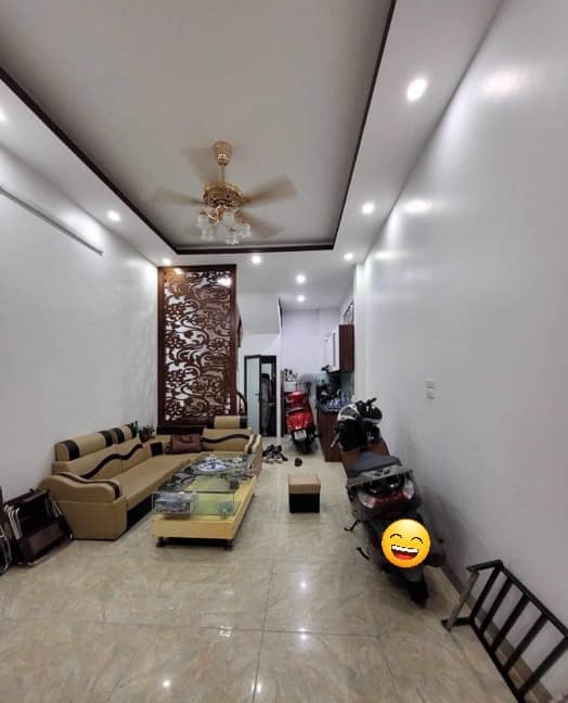 TRUNG TÂM ĐỐNG ĐA - HƠN 5 TỶ - NHÀ MỚI Ở NGAY - GẦN PHỐ - ĐỦ TIỆN ÍCH.