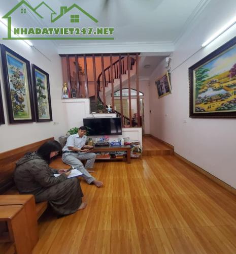 Bán nhà ngõ 193 Phú Diễn, hai mặt thoáng, ngõ ô tô, cách đường ô tô 50m, 35m2, 3 tầng, mt:3,5m