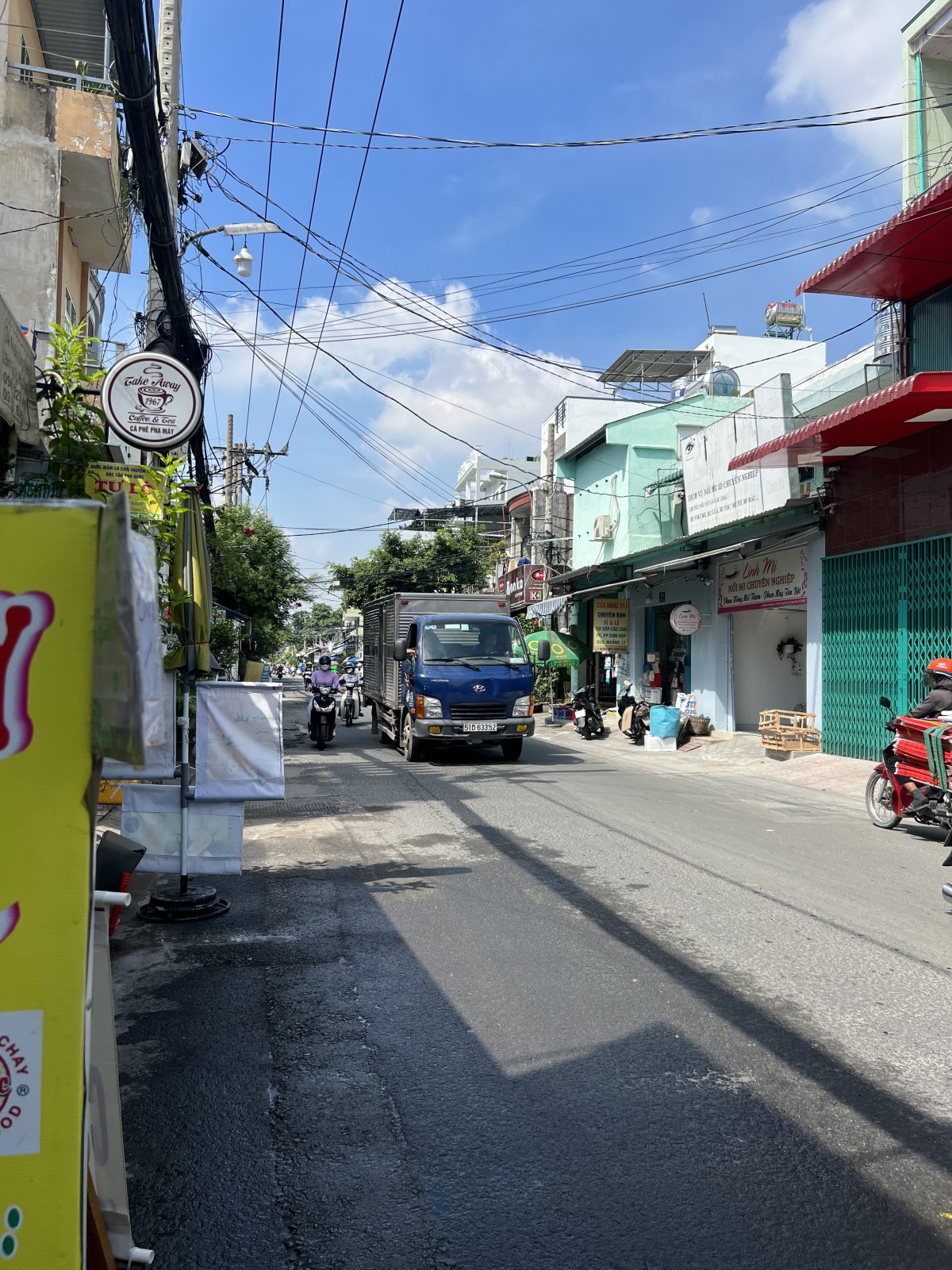 MẶT TIỀN KINH DOANH SẦM UẤT ĐƯỜNG 10M - KHU VIP LÊ VĂN QUỚI, BÌNH TÂN - 70M2 - 2 TẦNG - NGÀNG ĐẸP 4M - CHỈ NHỈNH 5 TỎI