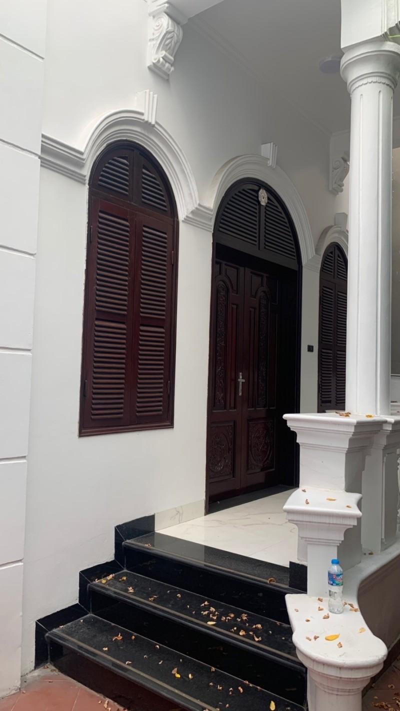 Bán nhà đẹp ở luôn Xã Đàn 40m2 x 5T, 2 thoáng trước sau, view hồ, nhỉnh 4 tỷ