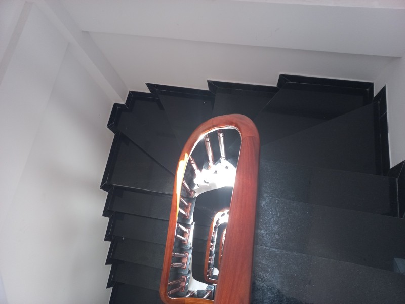 Bán nhà đẹp ở luôn Tôn Đức Thắng 25m2 4 tầng ngõ thoáng rộng, thông tứ tung, nhỉnh 2 tỷ