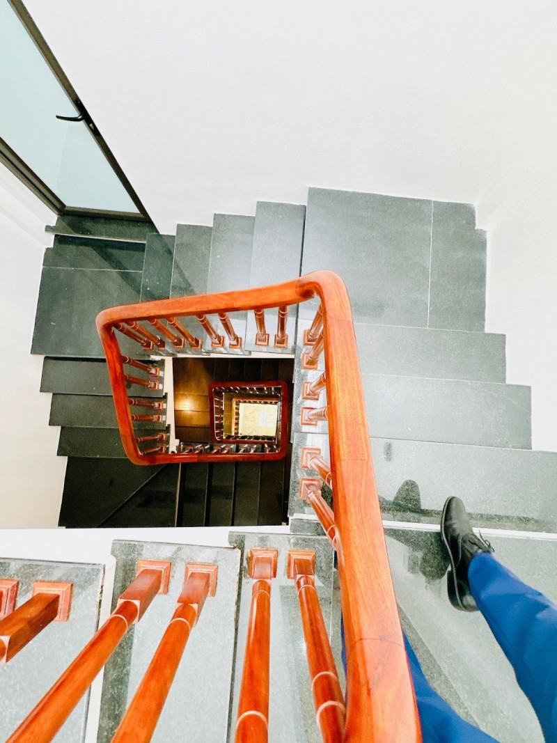 Bán nhà khu Văn Miếu 38m2 x 3 tầng, mt 8m, 3 gác đỗ cửa, gần phố, chỉ 3,7 tỷ