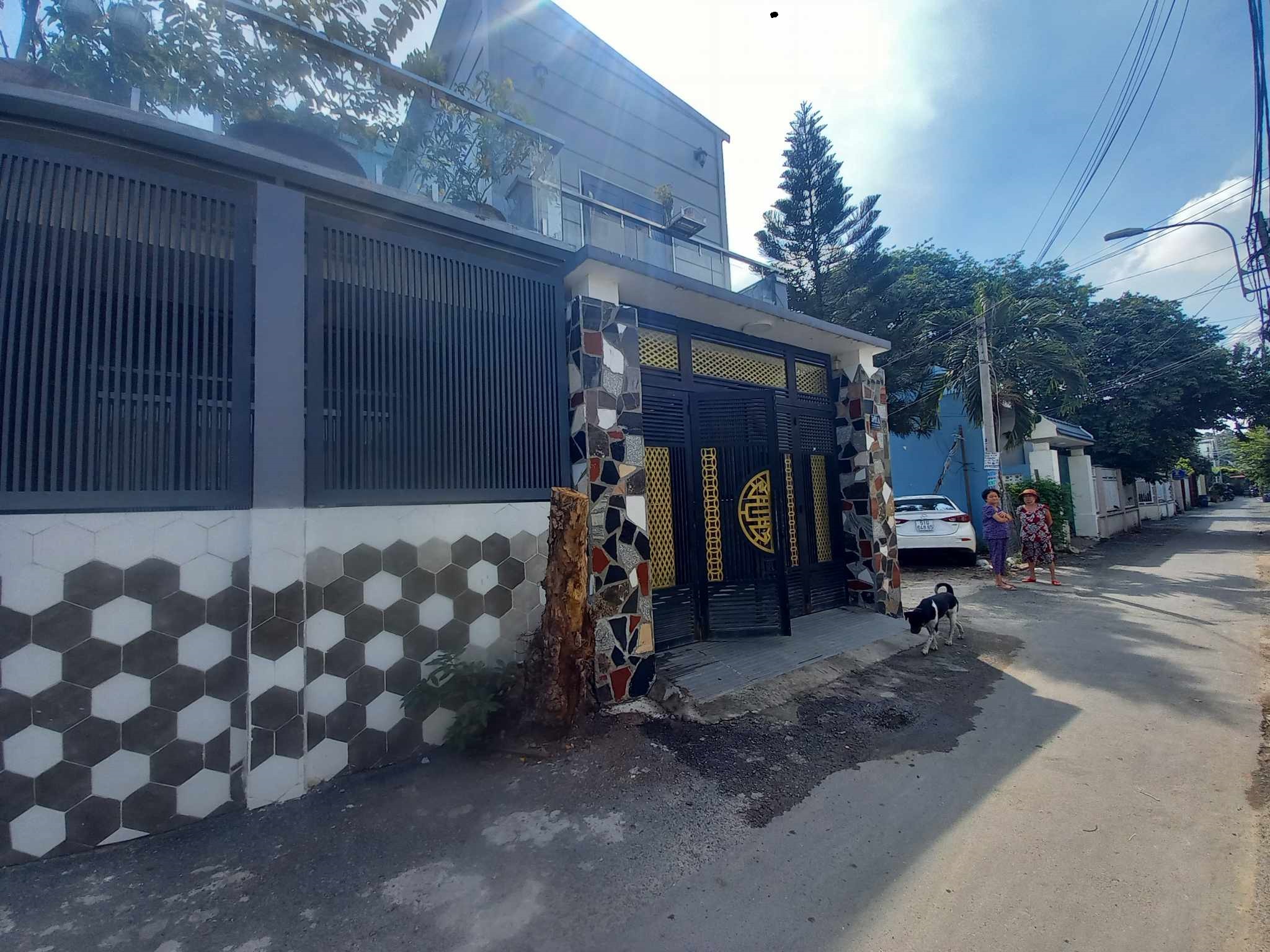 3.3 tỷ- 54m2- 2 tầng kiên cố ở ngay-Hẻm ô tô –Đường số 5- Linh Trung-Thủ Đức