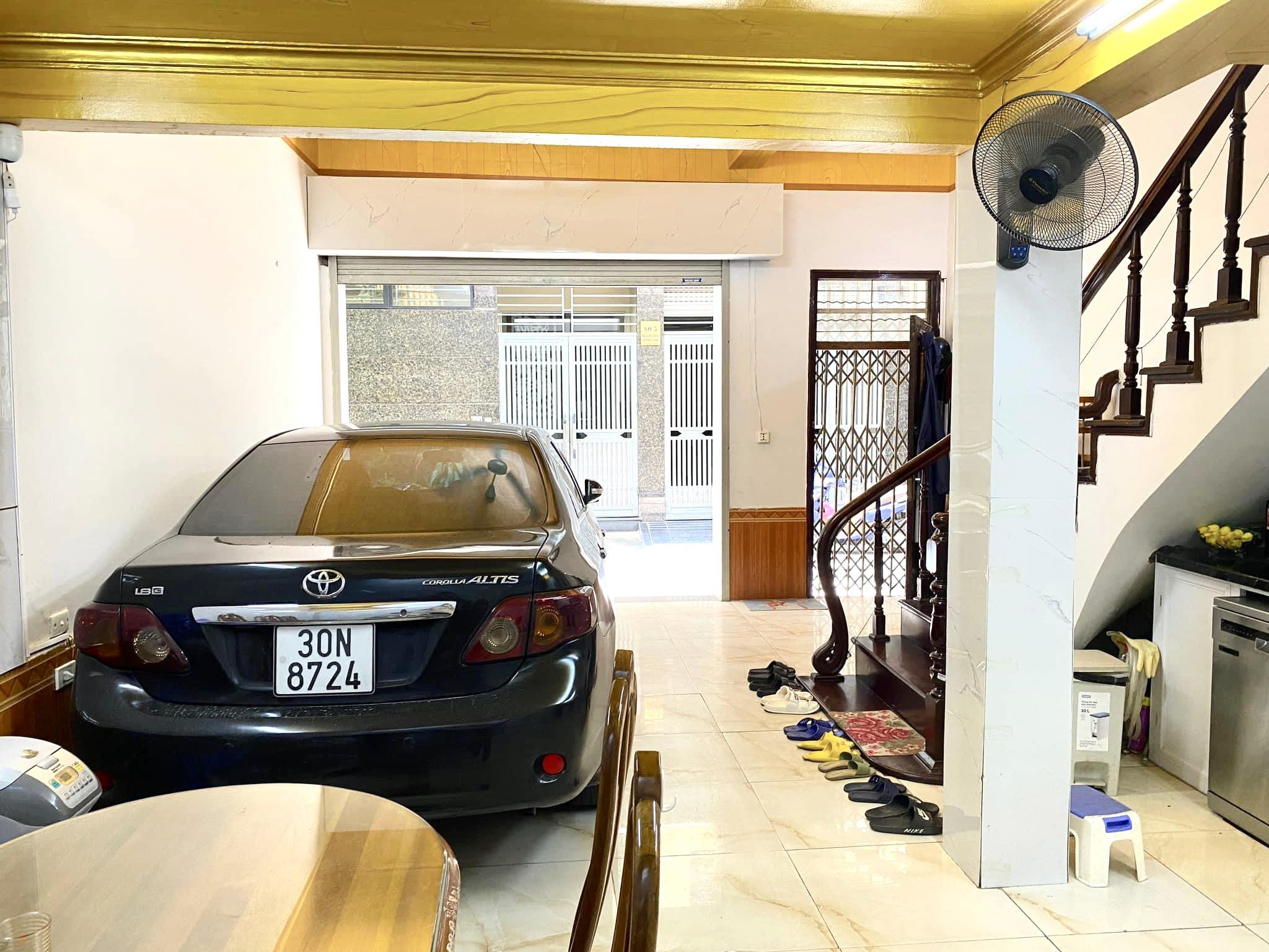 Giảm chào nhiều TỷBán nhà Lý Nam Đế Hoàn Kiếm48,67m25 TầngXe tải đỗ cửaTặng toàn bộ nội thất13.x Tỷ.