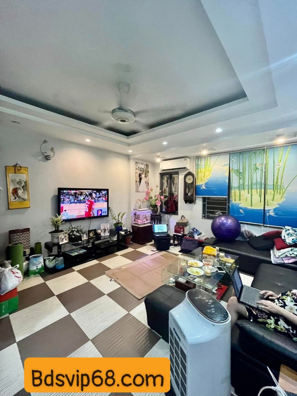 Cần bán căn nhà 6 tầng mặt tiền 4.3m một bước chân ra phố Vũ Trọng Phụng gần kề Hapulico giá 5.95 tỷ.