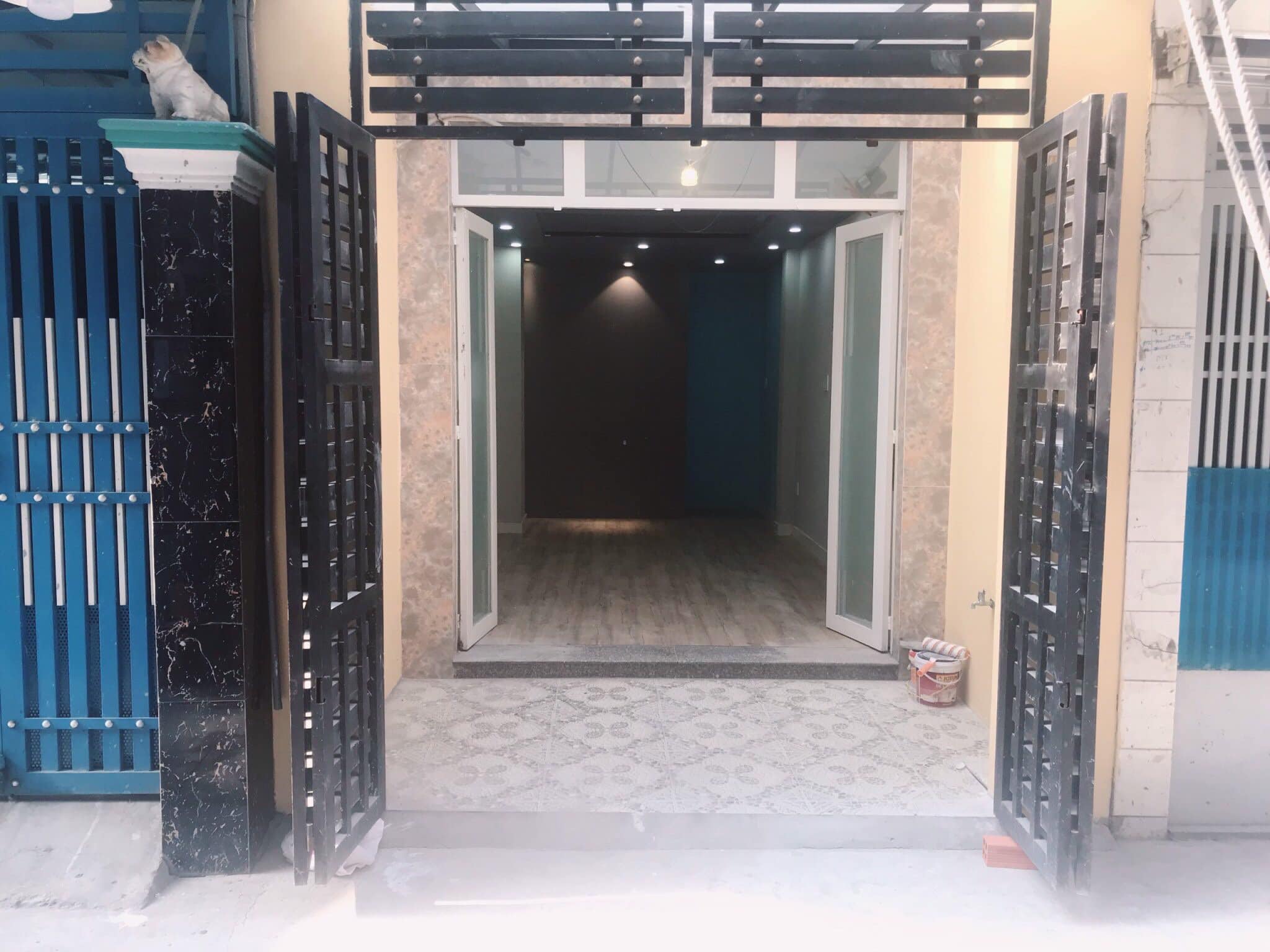 CHO THUÊ nhà nguyên căn 4 tầng đường Bến Chương Dương Quận 1 – Giá thuê chỉ 12 triệu/tháng thích hợp vừa ở vừa kinh