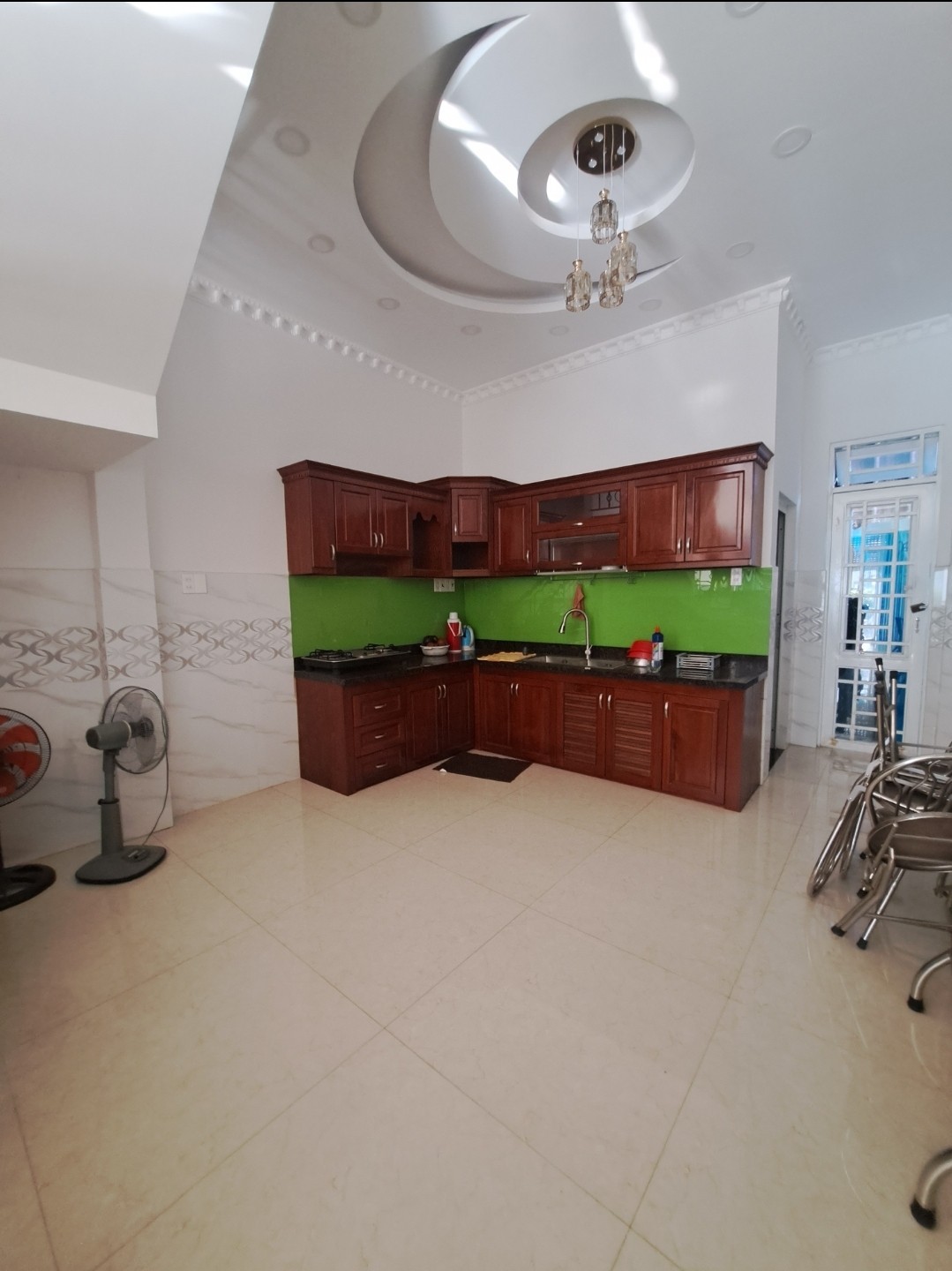 Bán nhà Bình Thành Bình Tân – Chỉ nhỉnh 5 Tỷ có nhà hẻm xe tải 8M khu phân lô cao cấp