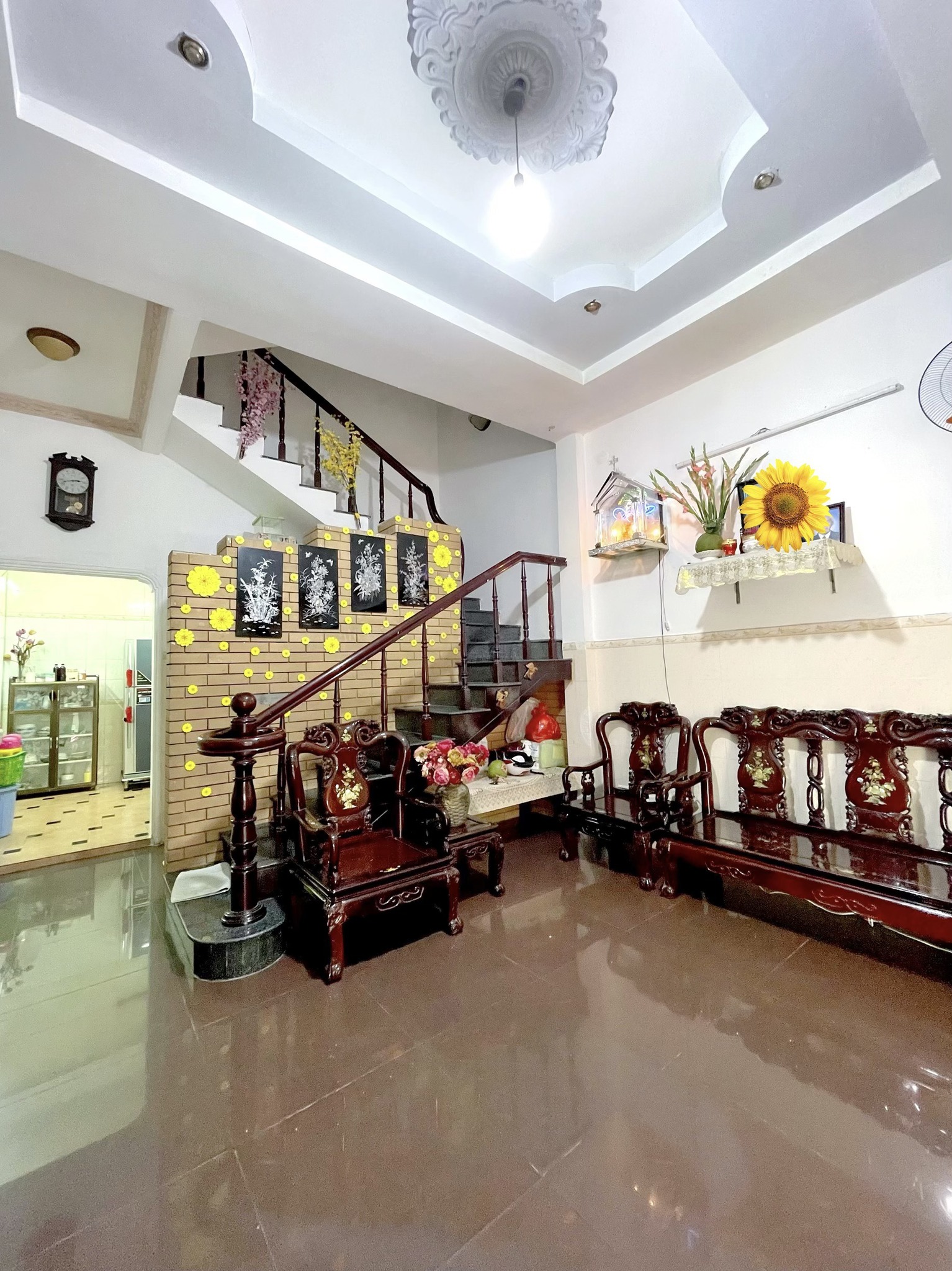 CHO THUÊ Căn nhà nguyên căn tại Tô Hiến Thành Quận 10, giao thông thuận tiện, giá thuê 15 triệu/tháng