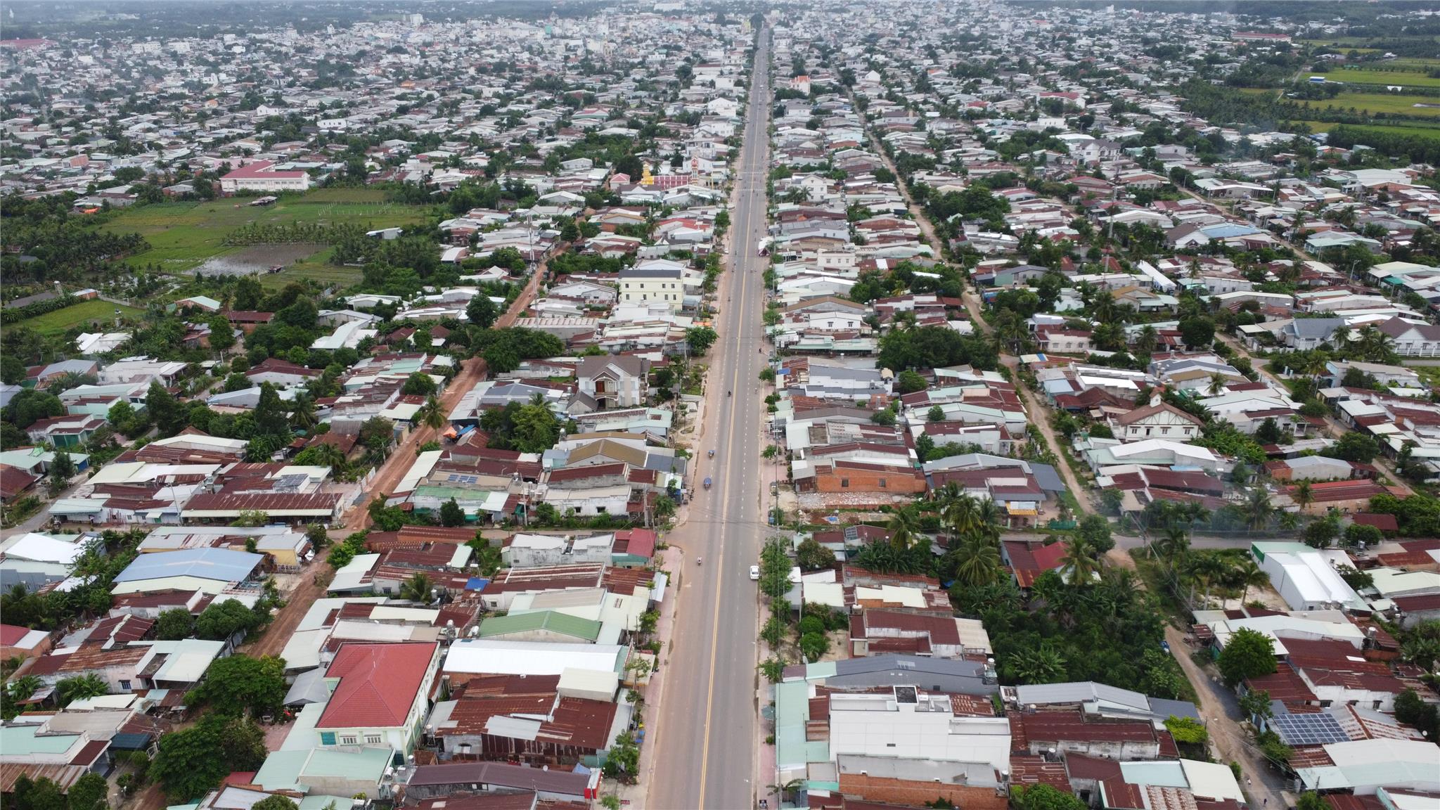 Quán cà phê, quán ăn hay bất kỳ ý tưởng kinh doanh nào đều thích hợp với vị trí này!.