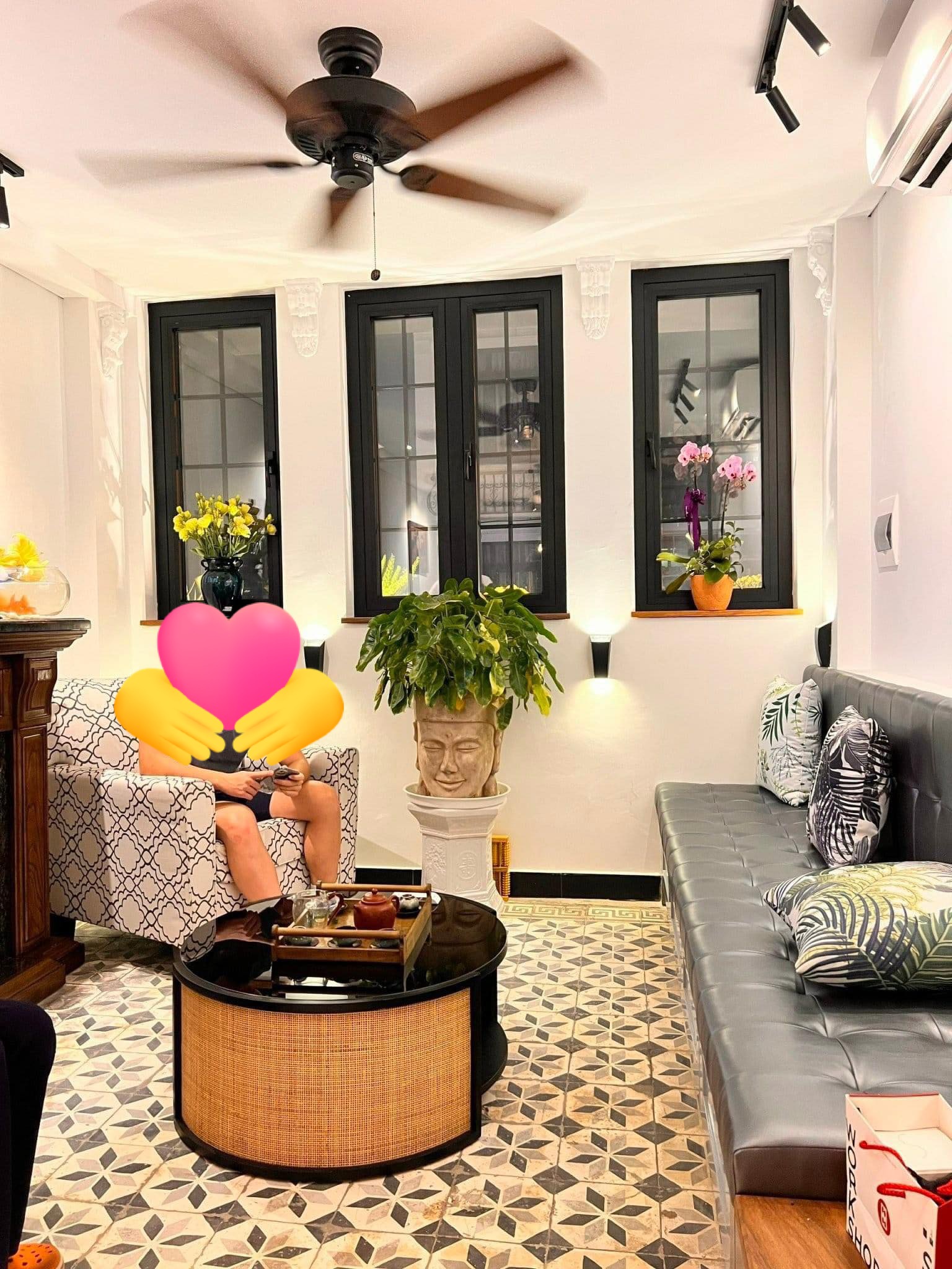 BÁN NHÀ HÀNG ĐỒNG QUẬN HOÀN KIẾM - 25M 3 TẦNG - BIỆT THỰ CỔ NHÀ ĐẸP TIỆN NGHI CHO THUÊ HOMESTAY Ở CỰC SƯỚNG