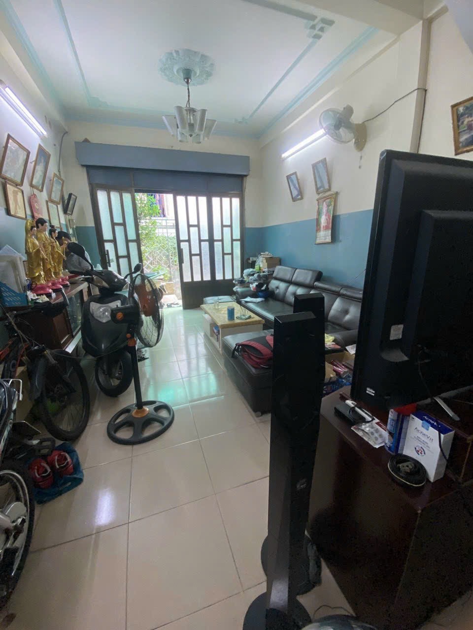 LUỸ BÁN BÍCH - GẦN MẶT TIỀN - HẺM THÔNG - 4 TẦNG BTCT - 4PN - 66M2 - CHỈ 6.5 TỶ TL.