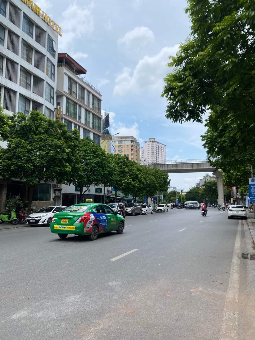 CỰC HIẾM LÔ GÓC MẶT PHỐ CẦU GIẤY 79 TỶ 180M NHÀ 4 TẦNG XÂY BUILDING KHÁCH SẠN ĐẲNG CẤP LH 0972×723×123