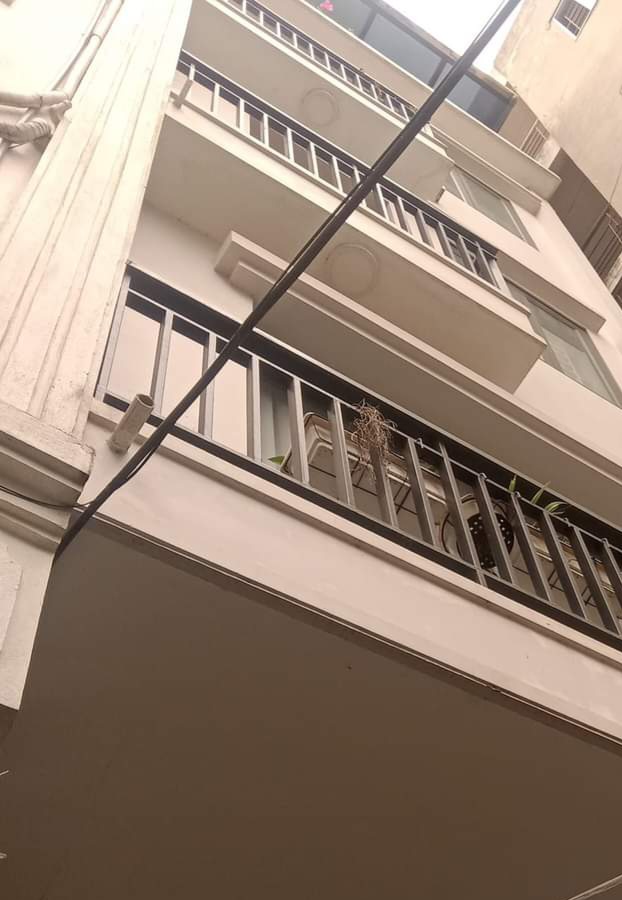 NHÀ BÁN QUANG TIẾN. NGÕ THÔNG THOÁNG.DT 32M. 5TẦNG. NHỈNH 3 TỶ. TÂY MỖ ĐANG CẦN BÁN GẤP.