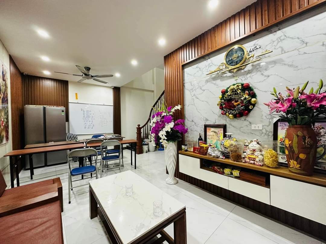 BÁN NHÀ MỸ ĐÌNH - 5 TẦNG BỀN ĐẸP, Ở NGAY - 2 MẶT THOÁNG - GẦN PHỐ ÔTÔ - TIỆN ÍCH - 4 TỶ 700